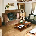 6bed-sleeps12-groupretreat-yogastudio-petfriendly Holiday home Feugeres